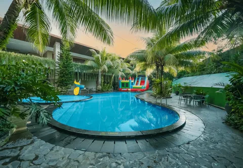 Grand Tjokro Balikpapan dengan kolam renang dan fasilitas ramah keluarga